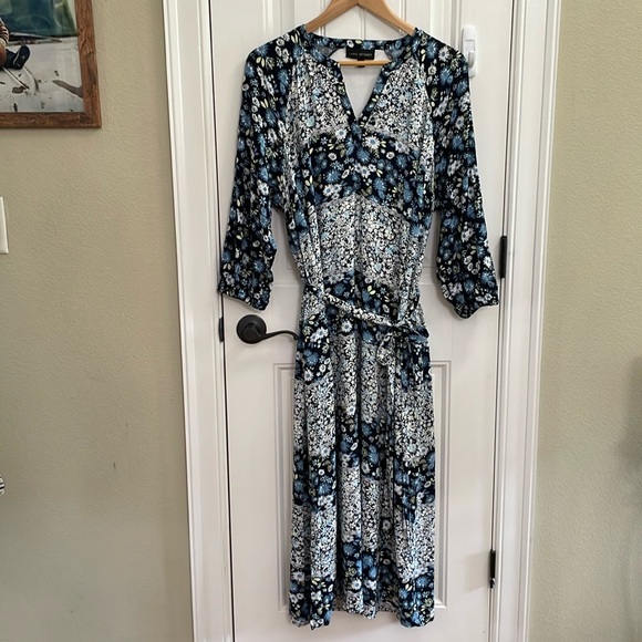 LANE BRYANT floral navy midi dress.  14 - Picture 1 of 10